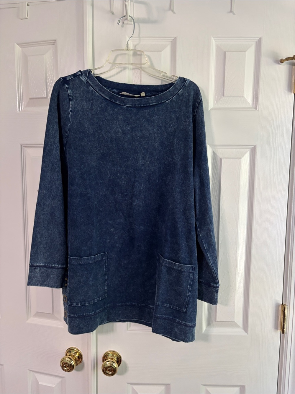 NWOT Soft Surroundings Tunic Washed Navy Crewneck Pullover with Pockets